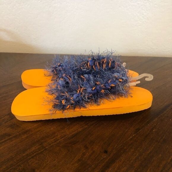 New orange and blue fuzzy sandals - Picture 2 of 4